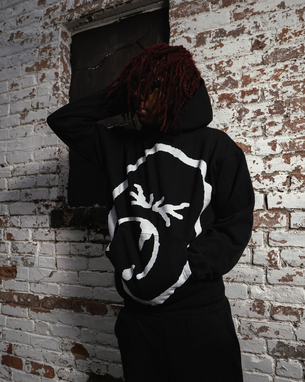 FACE HOODIE